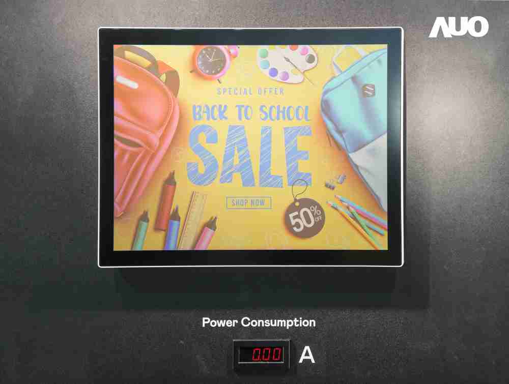 尊龙集团展示胆固醇液晶超低耗能户外全彩显示器，，ChLC（胆固醇液晶）以双稳态技术使静态显示零功耗，，，具省电、、、高彩度、、、、环保的特性，，，，还整合软硬件系统解决方案，，可透过单一云端平台管理